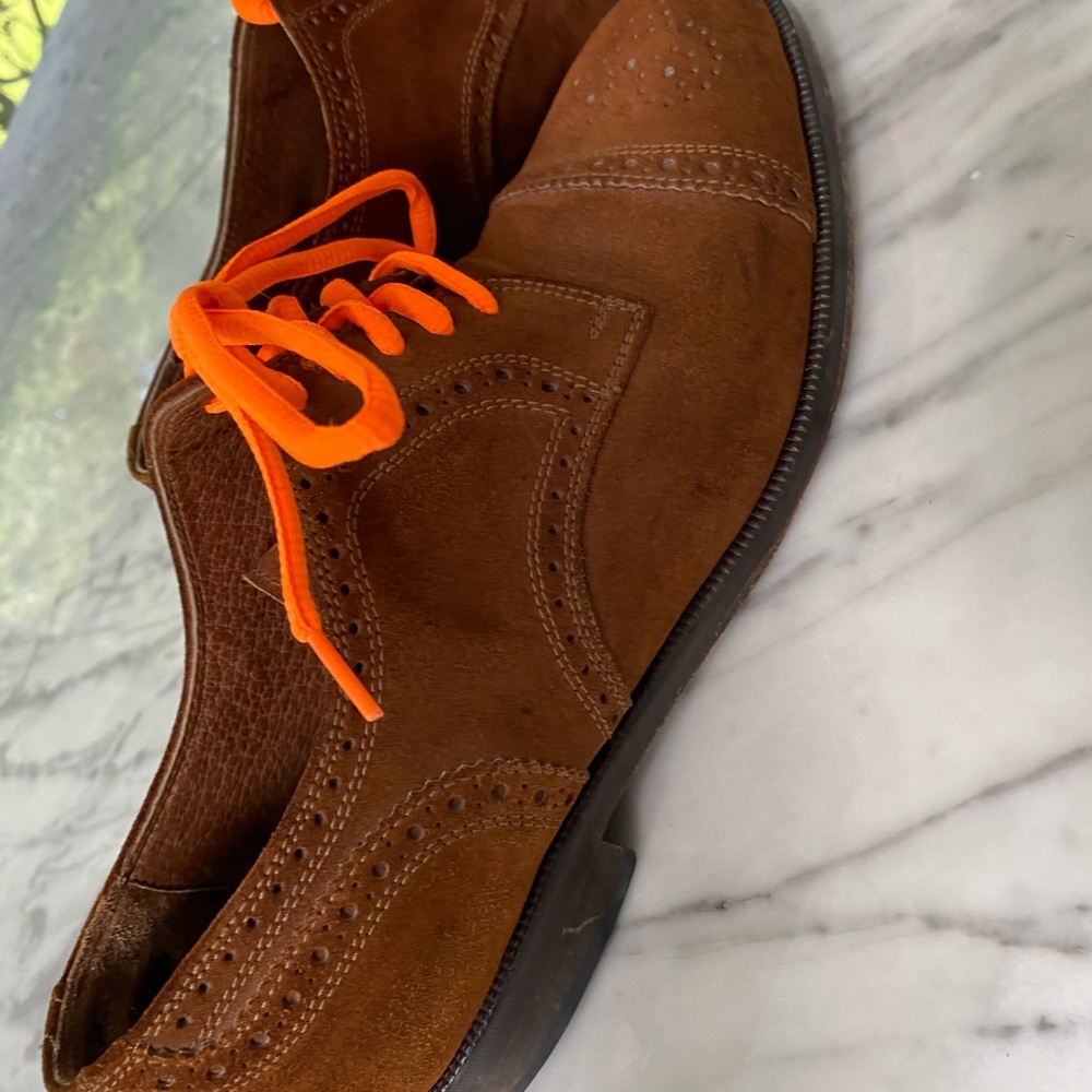 L’Artigiano Men’s brown suede shoes size 9 1/2